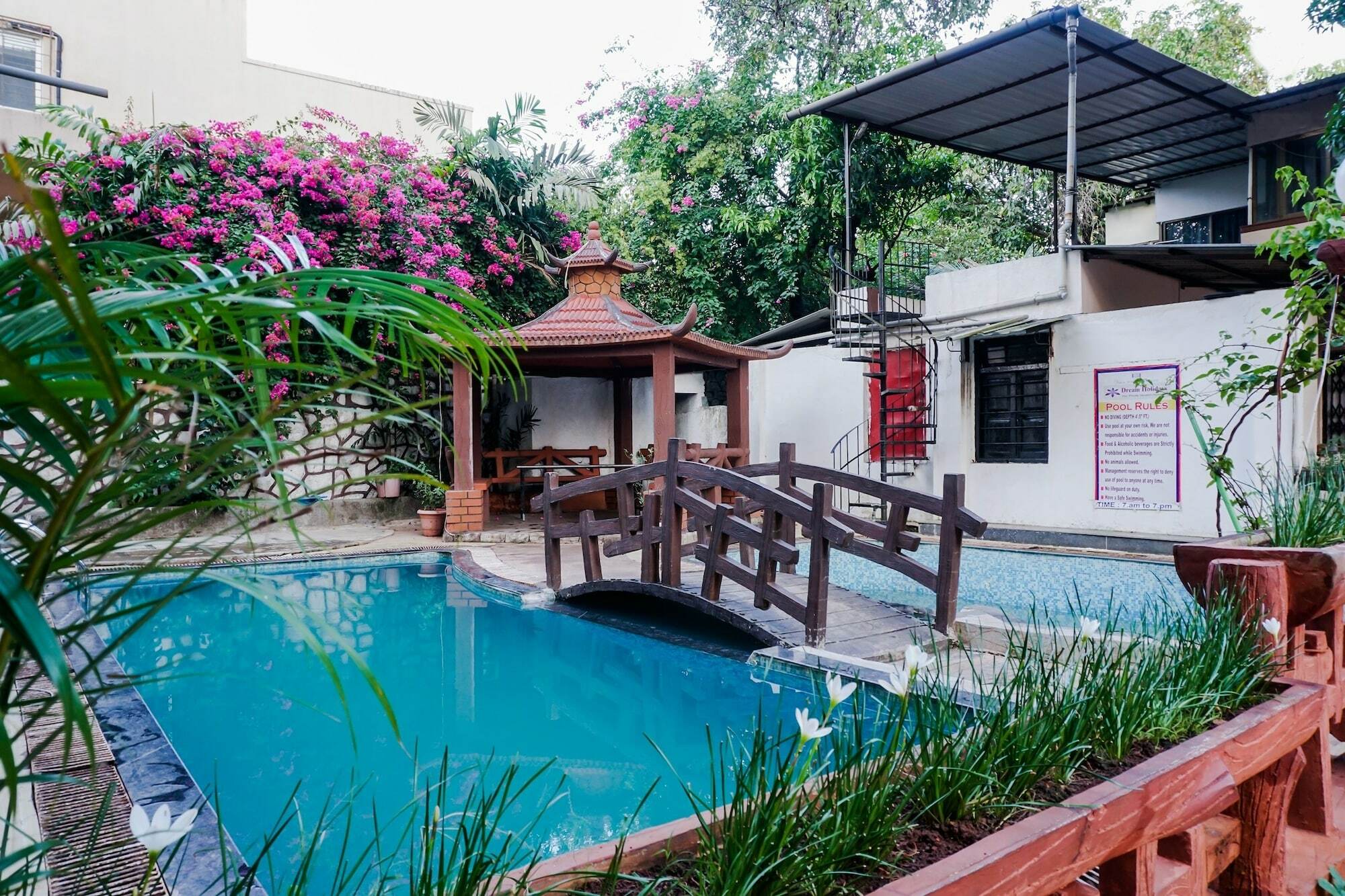 Dreams Holiday Resort Lonavla Exterior foto